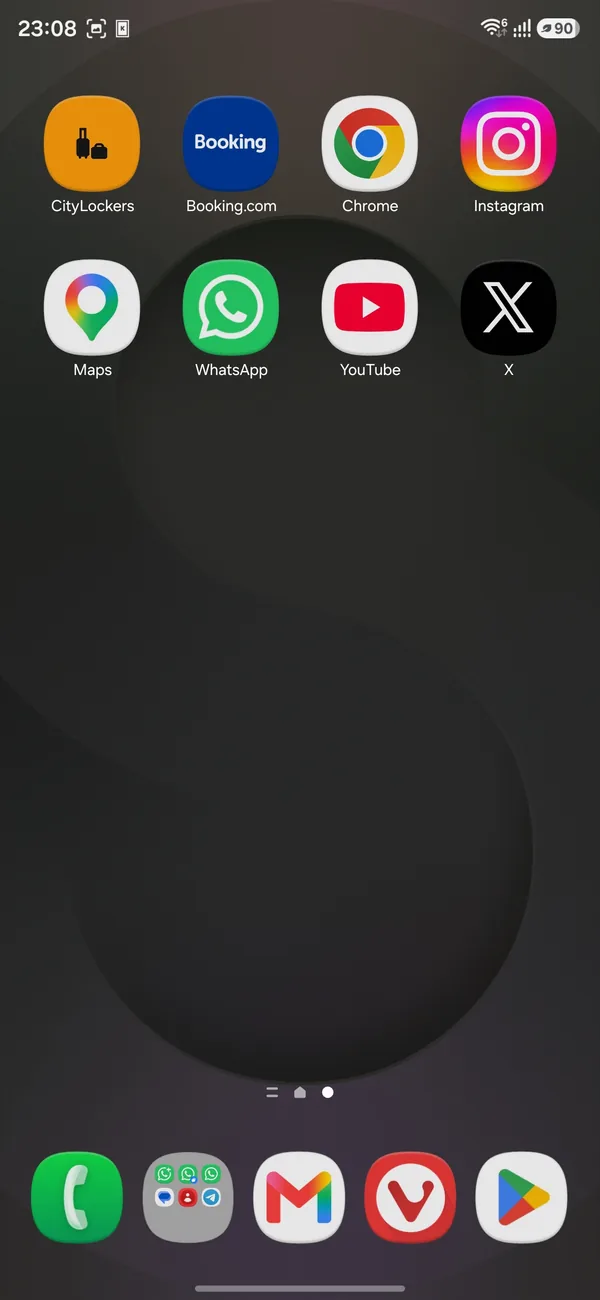 A phone home screen with the CityLockers icon alongside other apps